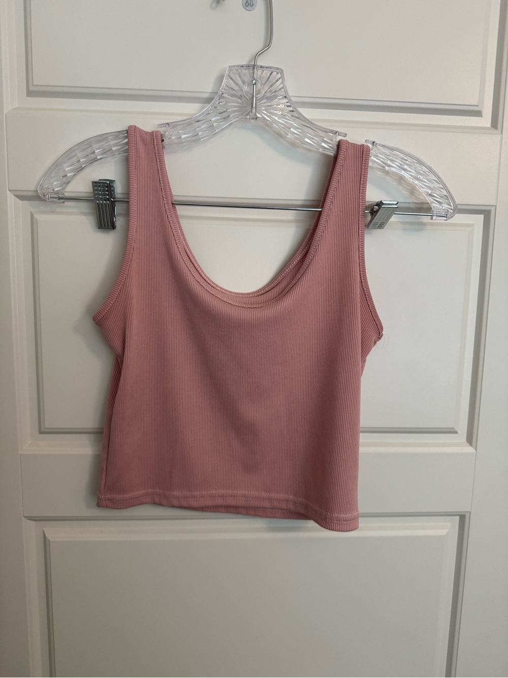 Amazon Women's Ribbed Crop Tank Top - Dusty Pink